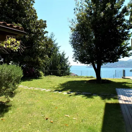 Mauro Apartment Verbania